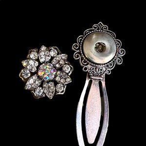 GORGEOUS SILVER SNAP BUTTON BOOK MARKER- COMES WITH CRYSTAL EMBELLISHED SNAP